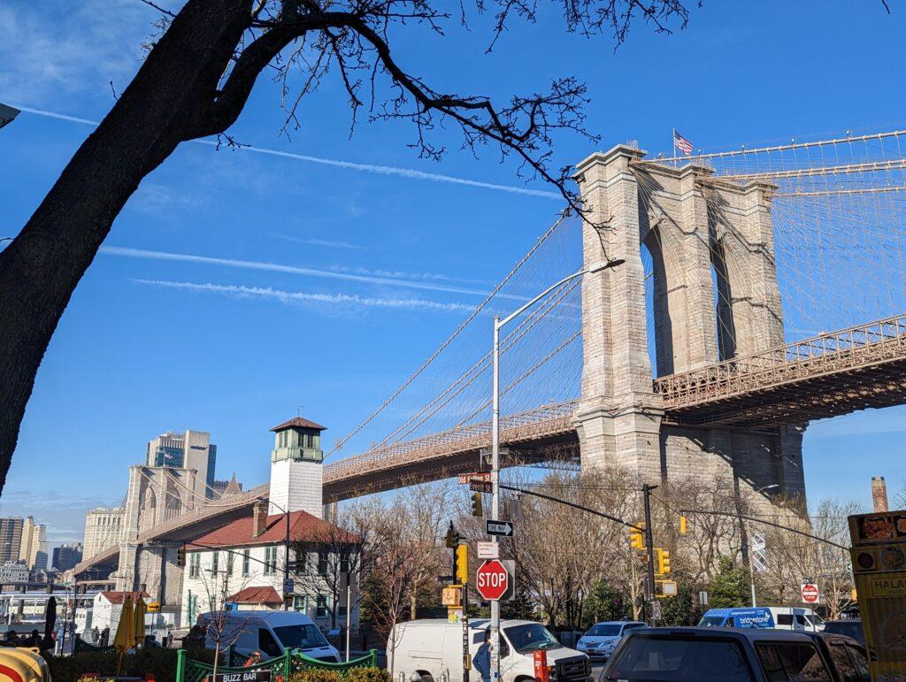 Tsuta ramen outside brooklyn bridge